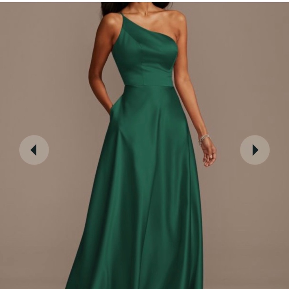 David’s Bridal Juniper Bridesmaid Dress